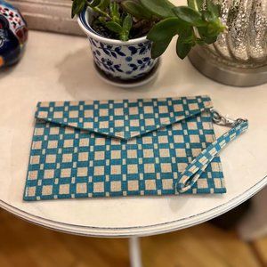 2 Chic Turquoise and Cream Envelope Wristlet